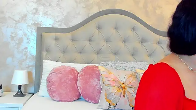 Bianca Vale online show from May 24, 4:28 am
