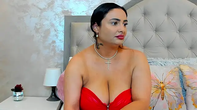 Bianca Vale online show from July 10, 4:50 am