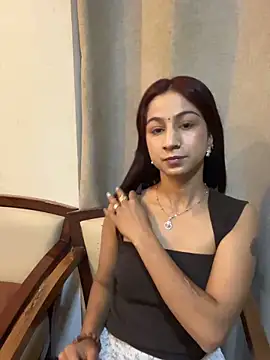 Snapshot of Juliywant chatting on May 19, 2:45 pm Juliywant online show from May 19, 2:45 pm