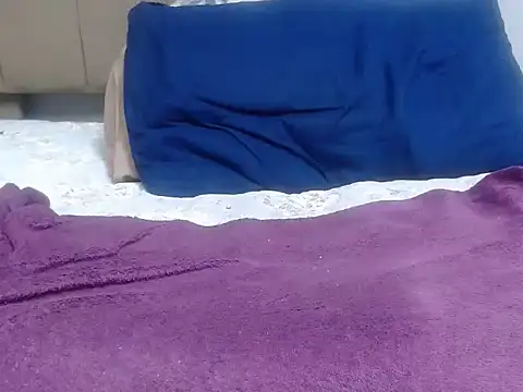 BigPussyLips8 online show from May 22, 12:18 am
