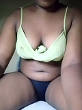 nyashgal123 online show from May 28, 7:11 pm