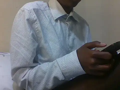 Beaull2 online show from July 10, 10:34 pm