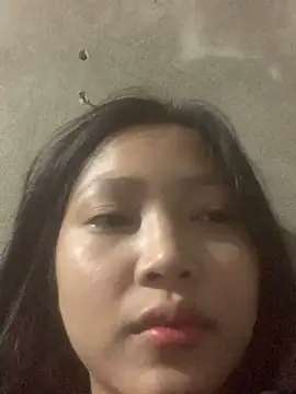 hinami-lo online show from May 23, 4:55 pm