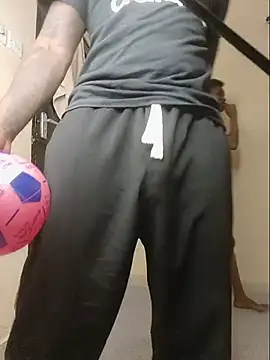slim ebon online show from July 20, 1:46 pm