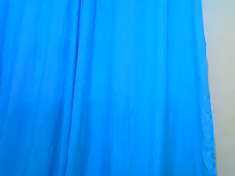 Snapshot of Maqueilah_ chatting on July 9, 5:22 am Maqueilah online show from July 9, 5:22 am