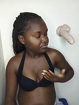 little creamy online show from July 5, 4:19 am