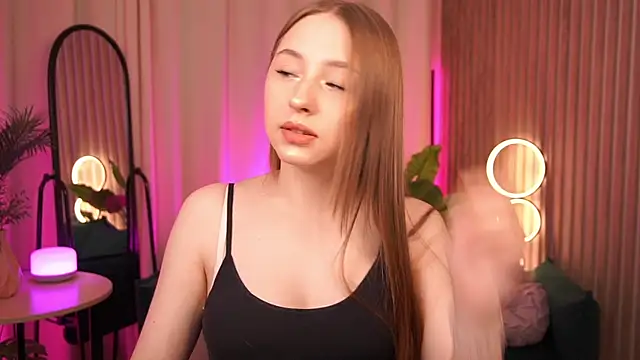 EvelinRoyce online show from May 23, 12:31 pm