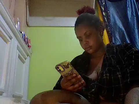 sexychubby22 online show from May 20, 2:07 am