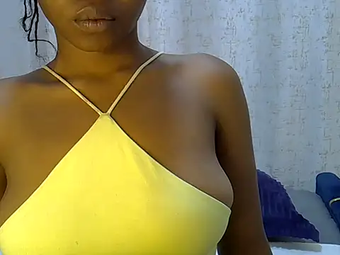 Snapshot of shanell_kiss chatting on June 16, 12:46 am shanell kiss online show from June 16, 12:46 am