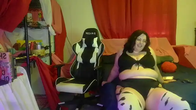 squishkink online show from May 22, 3:28 pm