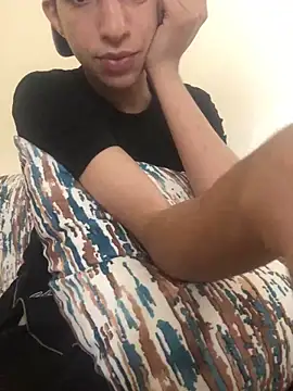 nour-gay online show from May 28, 2:36 pm