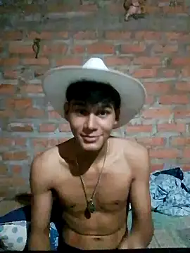 Snapshot of azazel_thedark chatting on May 23, 9:35 am azazel thedark online show from May 23, 9:35 am