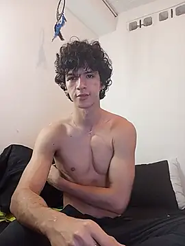 Whit3 Riven online show from May 20, 4:13 pm