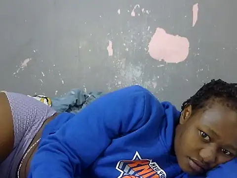 Petite Ebony10 online show from July 5, 5:25 am