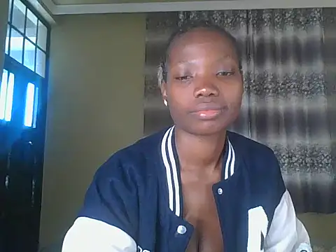 Snapshot of Mariana_150 chatting on July 7, 6:47 am Mariana 150 online show from July 7, 6:47 am