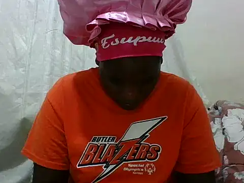 Snapshot of Hot-Perryl chatting on May 21, 6:26 pm Hot-Perryl online show from May 21, 6:26 pm