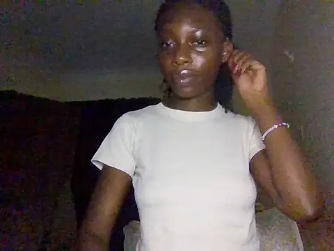 miss petite0 online show from May 25, 7:58 am