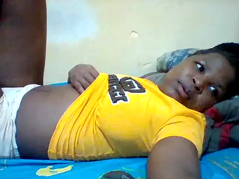 Snapshot of Camilla-Sweets chatting on June 28, 6:19 am Camilla-Sweets online show from June 28, 6:19 am