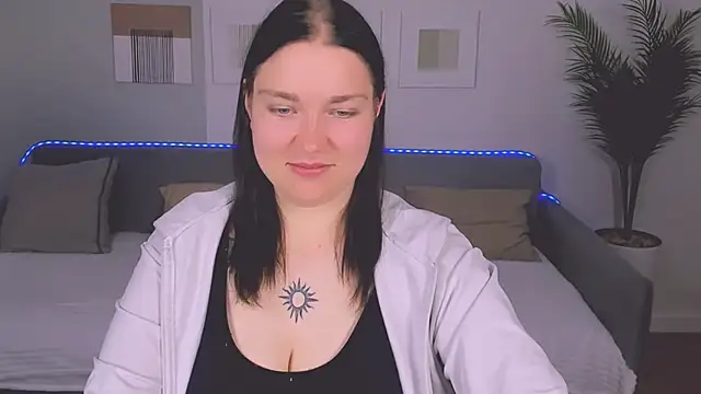 Snapshot of IrenBlanche chatting on May 21, 6:48 pm IrenBlanche online show from May 21, 6:48 pm