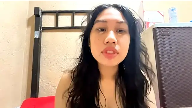DimpleHabash online show from May 20, 5:46 am