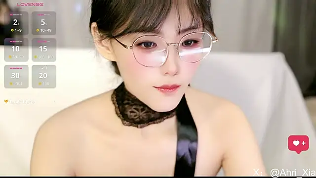 Ahrii yan online show from August 5, 1:36 pm