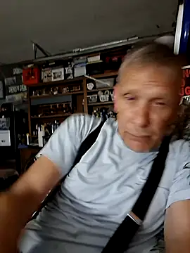 truckdawg2023 online show from July 21, 11:23 am