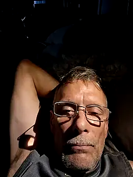 truckdawg2023 online show from August 3, 3:16 pm