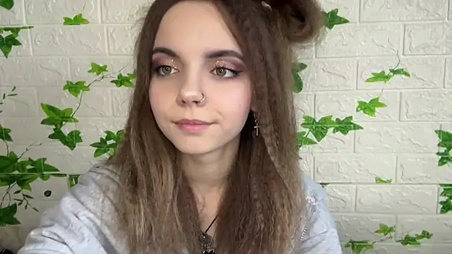 LisaPorse online show from May 25, 2:12 pm