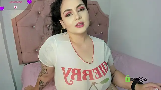 vanesapalacios online show from July 13, 4:04 am