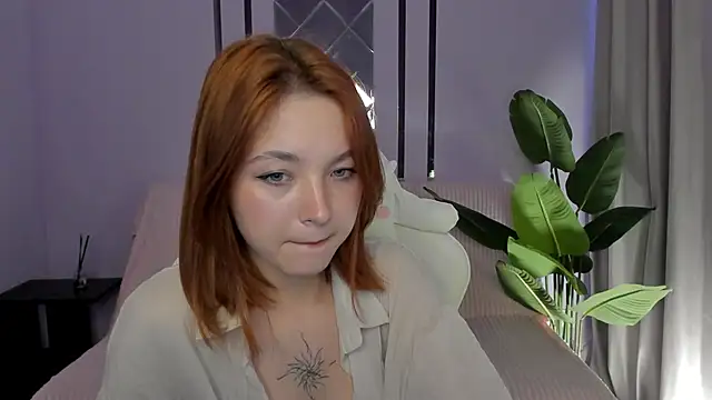 New Web Girl online show from May 26, 10:22 am