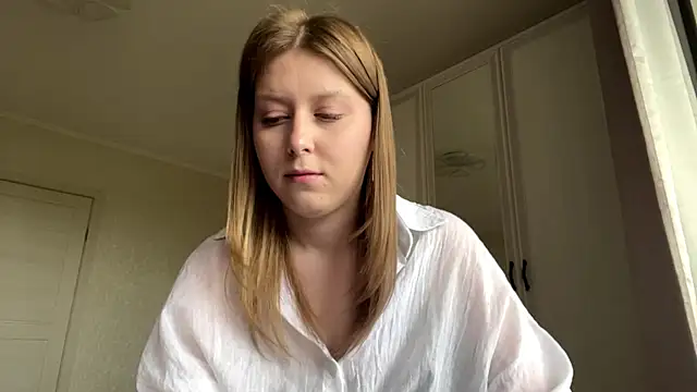 HeyItsAgata online show from May 20, 9:37 am