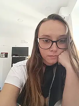 MissDiavoletta online show from May 17, 12:45 pm
