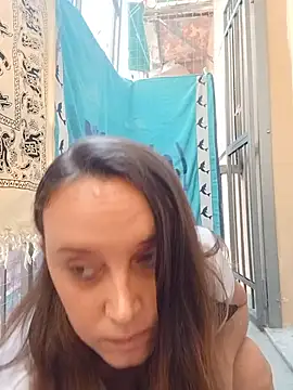 MissDiavoletta online show from May 25, 1:28 pm
