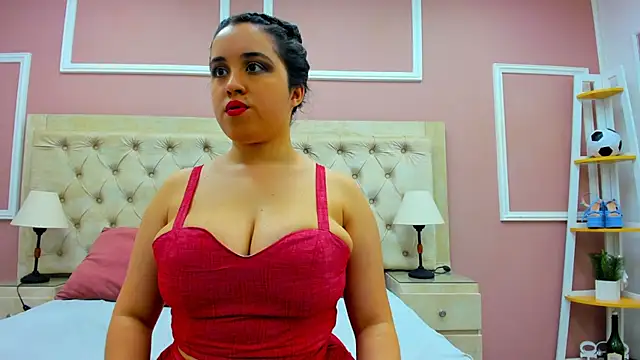 nia taylorX online show from July 11, 10:22 pm