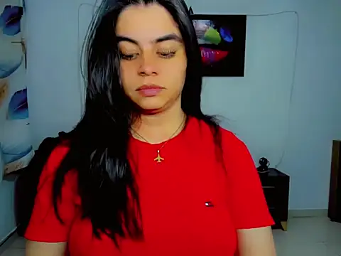 Maddi ivanova2026 online show from May 18, 12:18 am
