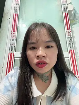Giupem online show from May 21, 2:46 pm