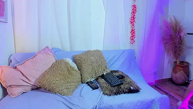 Your Liliana69 online show from May 20, 3:34 am