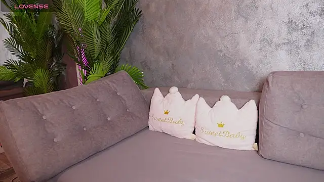 JoBarbie online show from May 26, 8:05 pm