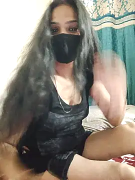Amrita Thakur01 online show from July 8, 7:07 pm