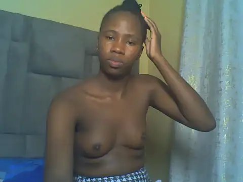 Snapshot of Cuteebony16 chatting on May 23, 3:38 pm Cuteebony16 online show from May 23, 3:38 pm