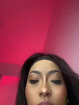 Saraah bosh online show from May 23, 1:33 am