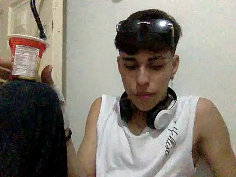 andrytedu 20 online show from May 31, 2:42 am