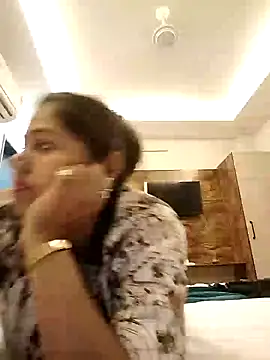 Miss kirtii online show from May 18, 7:47 am