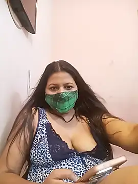 Miss kirtii online show from June 11, 8:12 am