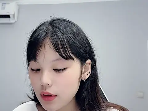 Mia8888 online show from May 22, 2:19 am