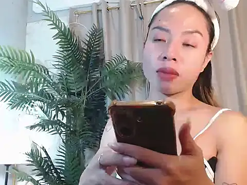 Super Hot BunnyXX online show from May 20, 6:03 pm