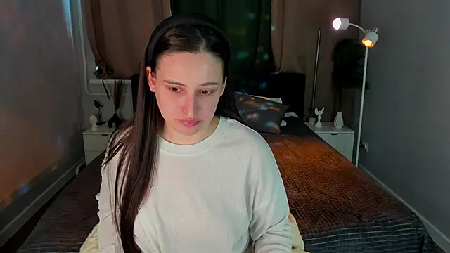 Snapshot of Elizabet_Colllins chatting on June 21, 1:08 am Elizabet Colllins online show from June 21, 1:08 am