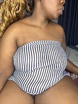 BIGMAMA011 online show from July 24, 8:07 pm