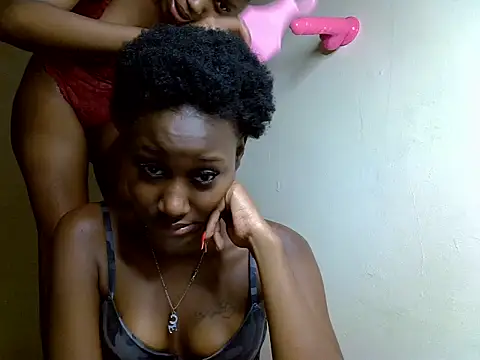 Pretty kitty48 online show from May 24, 10:26 pm