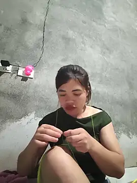 Emma-sin online show from May 22, 1:17 pm